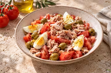 Ensalada murciana con atún
