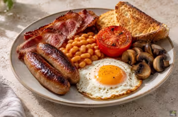Klassisches englisches Frühstück
